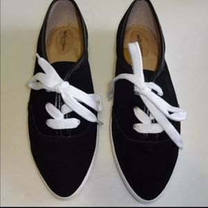 Wendy Williams black leather suede pointed toe fashion sneakers tennis shoe sz 7